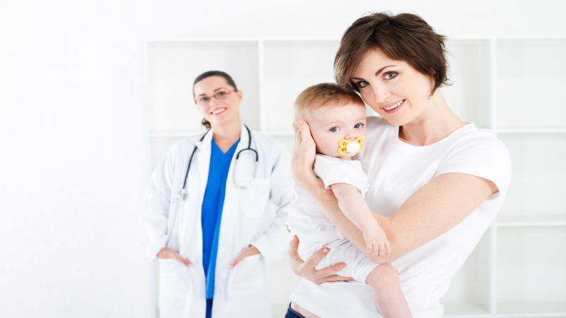 Should You Choose a Pediatrician or Family Doctor in St Paul, MN for Your Child?