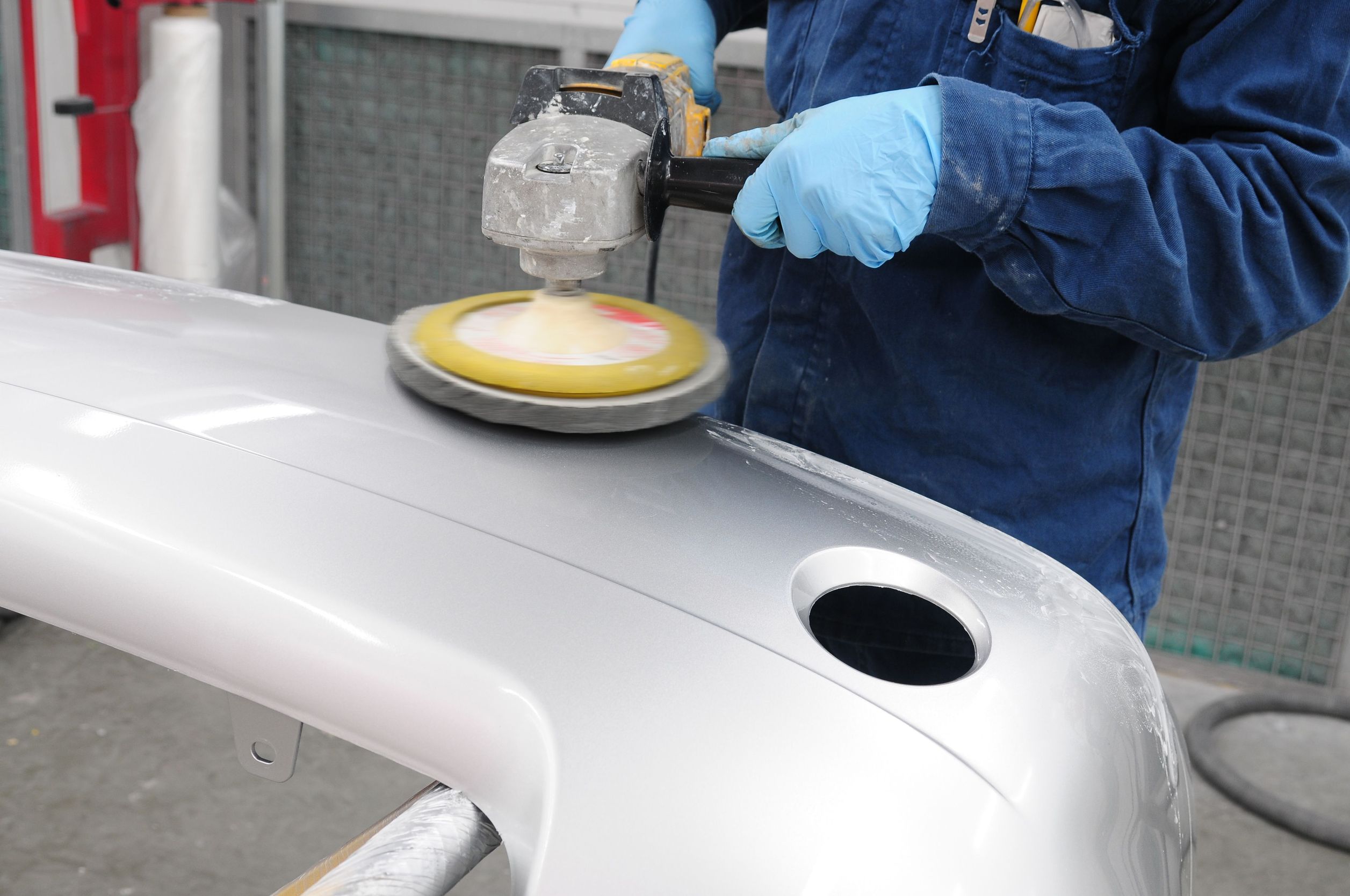 Utilize a Top Company Offering Paintless Dent Removal in Saint Paul, MN