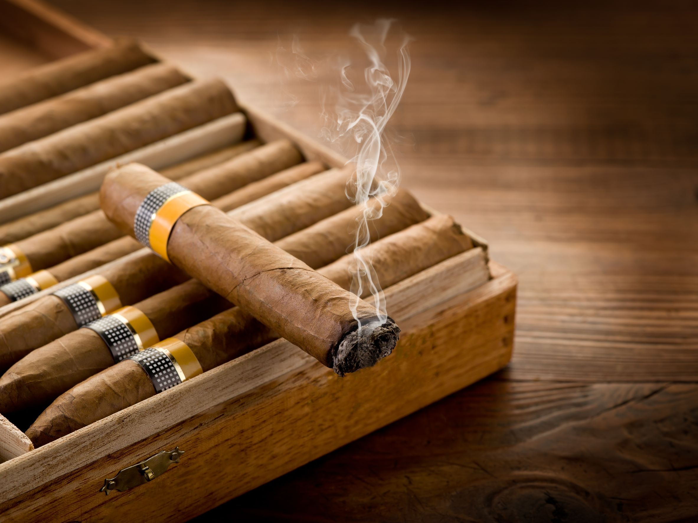 Discovering the Perfect Cigars at a Great Price in the U.K. and U.S.