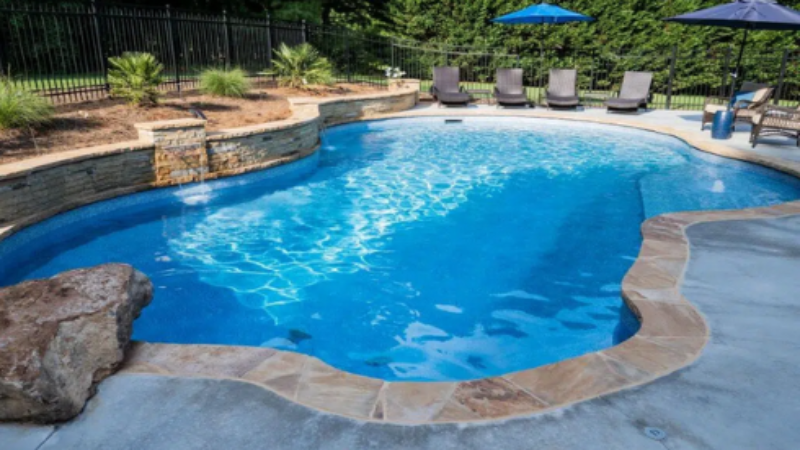 Signs You Need a Pool Liner Replacement in Brooks, GA